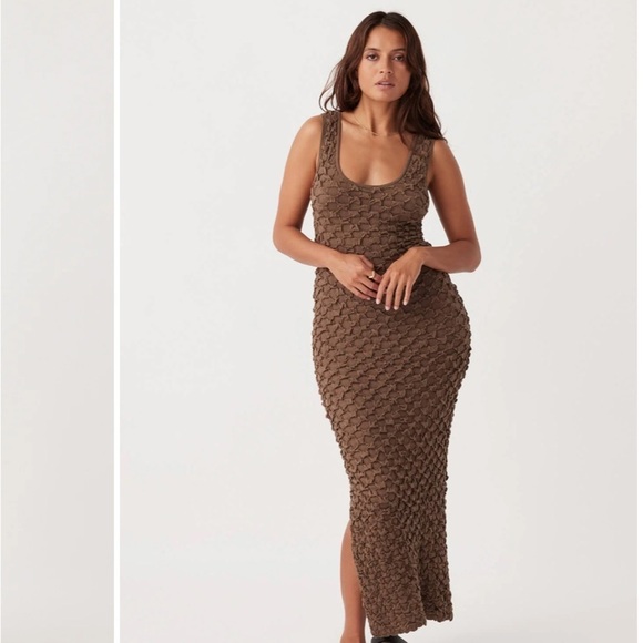 NWT Arcaa Mila Reversible Textured Maxi Dress - Cacao Size S - Picture 1 of 6